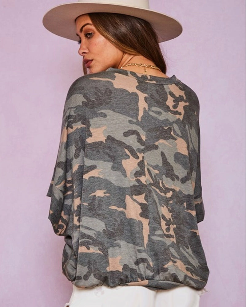 Half Sleeve Camo Print Knit Loose Fit Sweatshirt