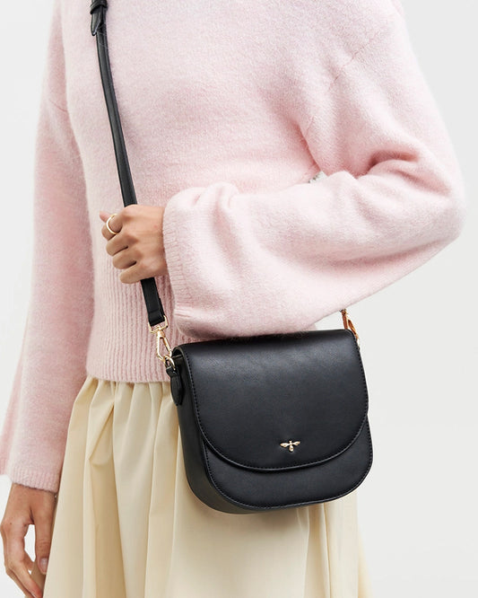 Beth Saddle Crossbody in Black