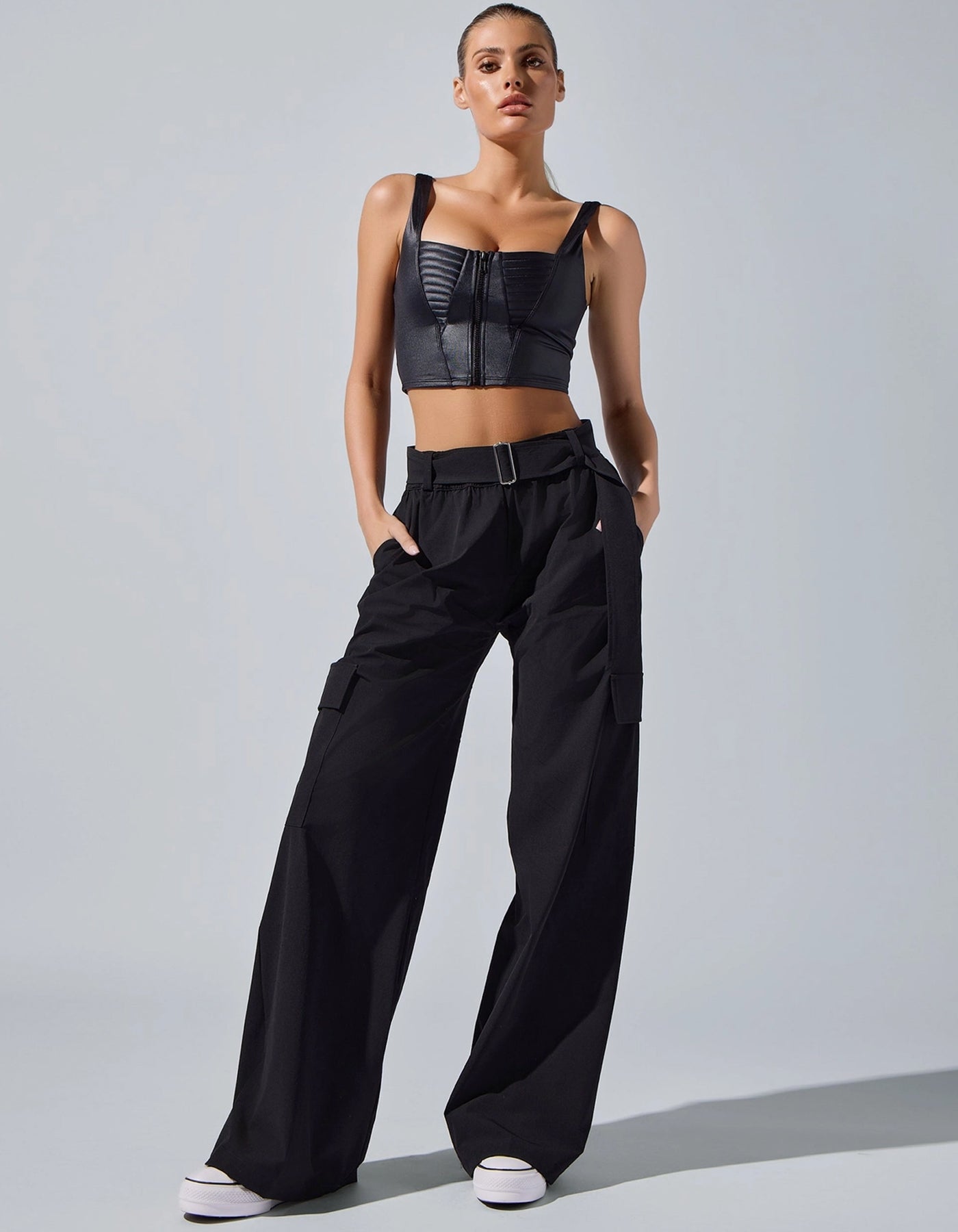 Ava Belted Wide Leg Pant in Black